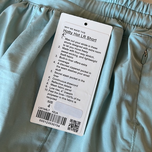 Lululemon Hotty Hot LR (low rise) Short 4" SIZE 4 HAZY JADE (DISCONTINUED COLOR) - Picture 7 of 7